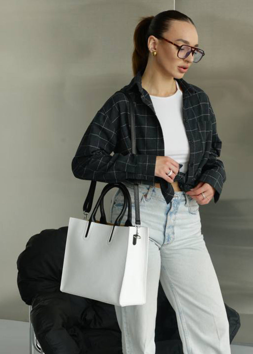 Tote RENE White